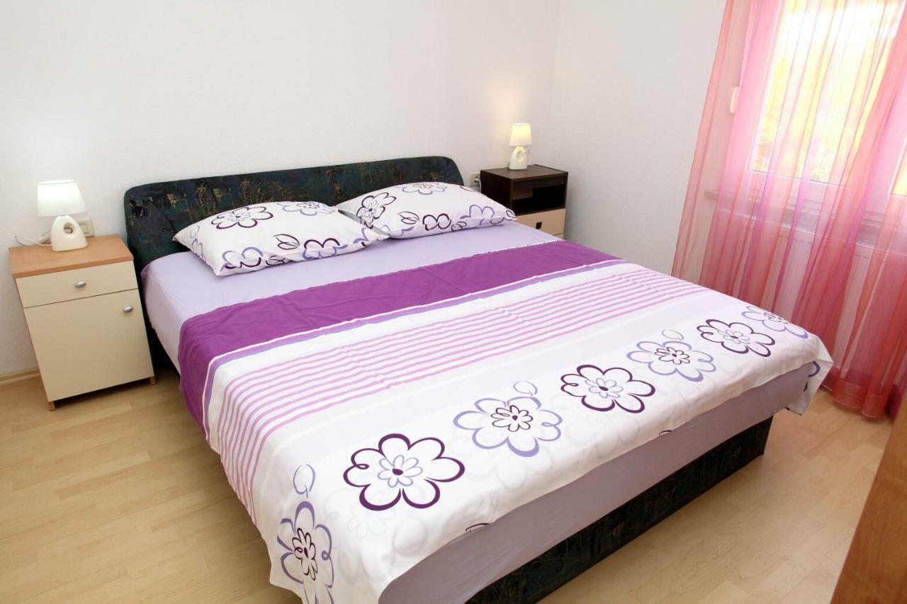 Apartman Dinka Trogir Buitenkant foto