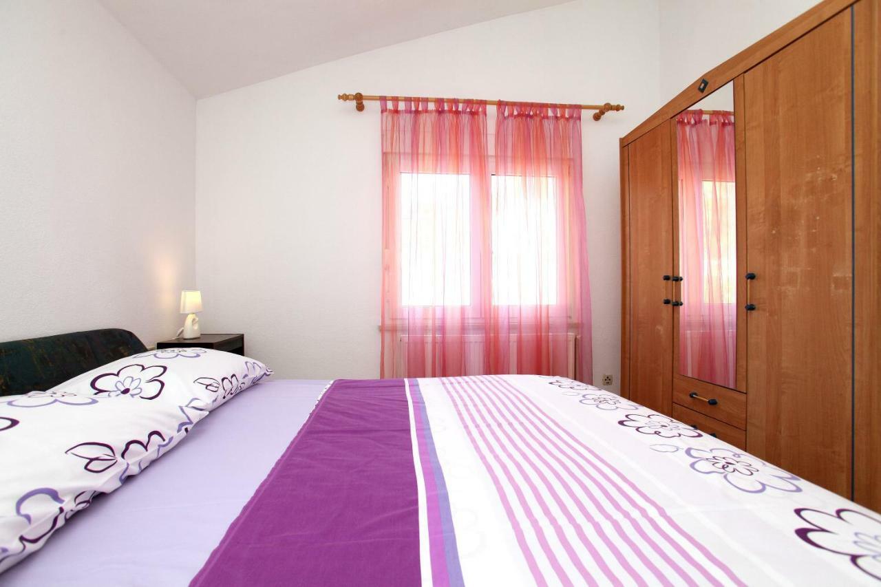 Apartman Dinka Trogir Buitenkant foto