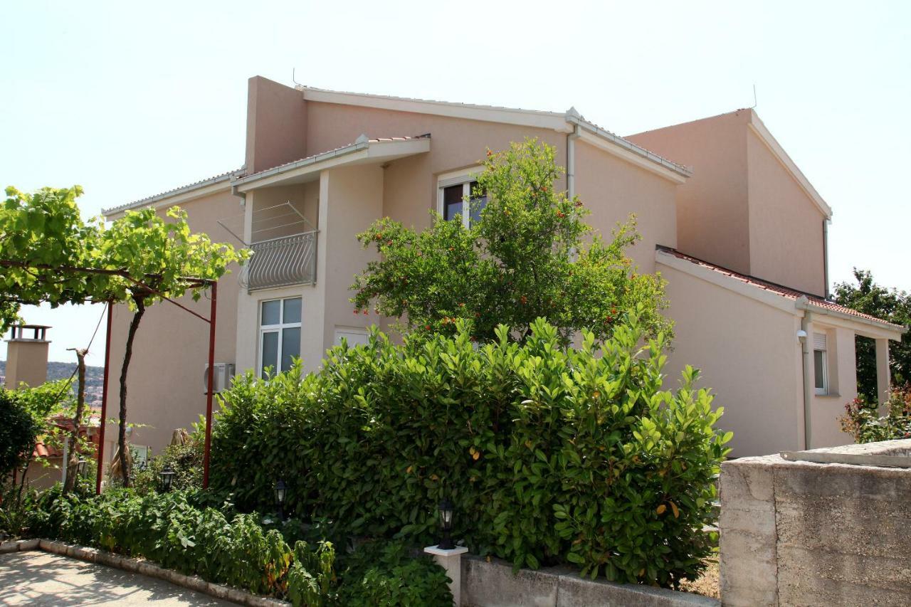 Apartman Dinka Trogir Buitenkant foto